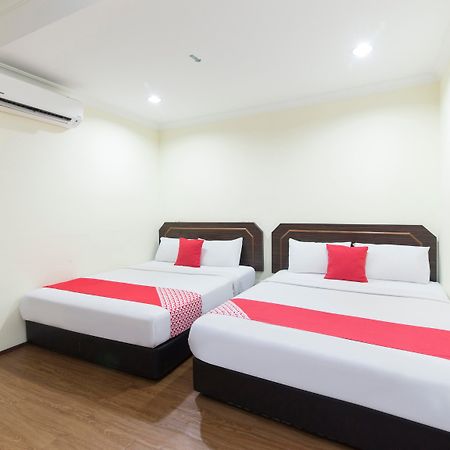 Oyo 327 Buddys Hotel Kuala Lumpur Extérieur photo