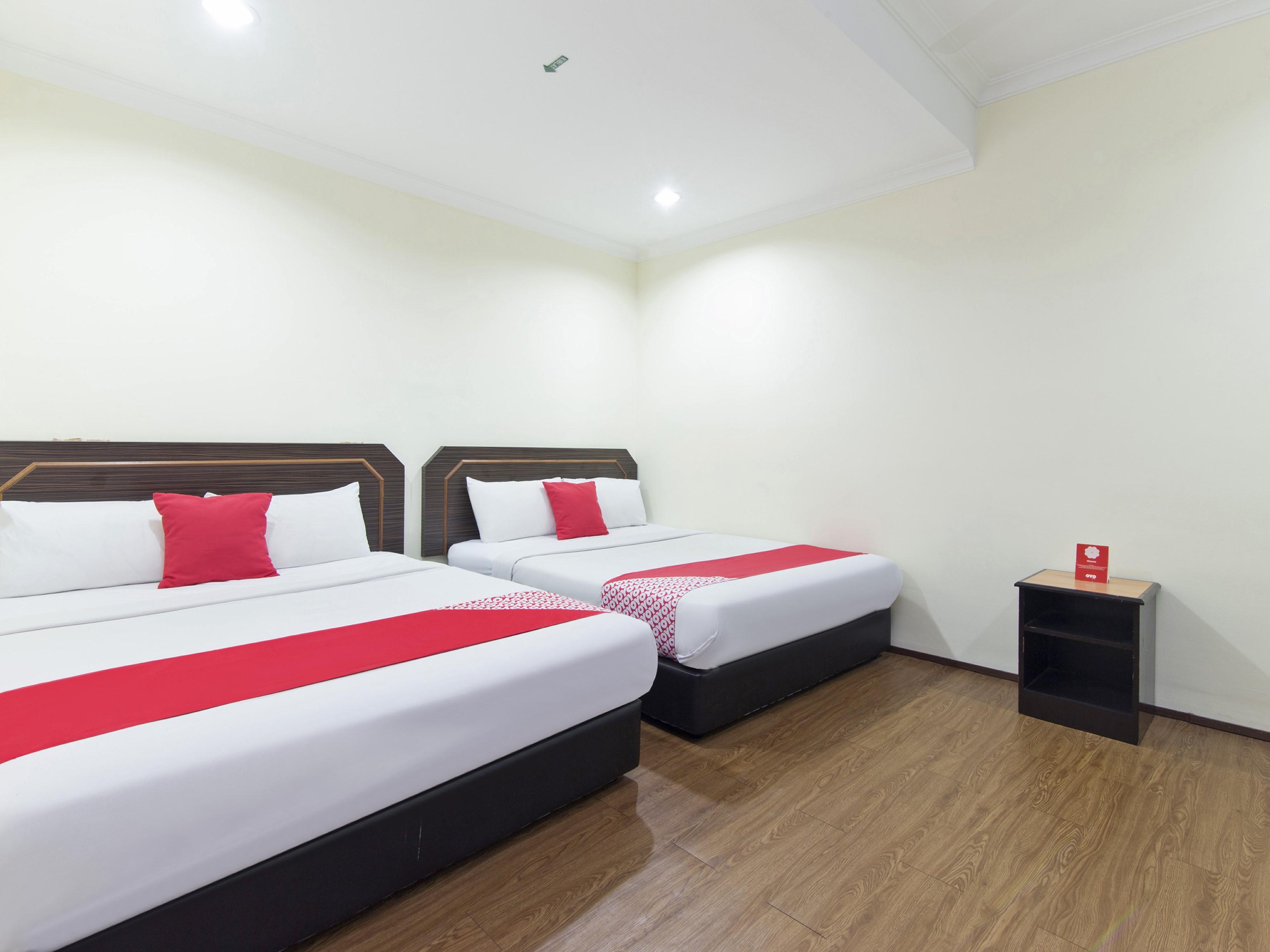 Oyo 327 Buddys Hotel Kuala Lumpur Extérieur photo