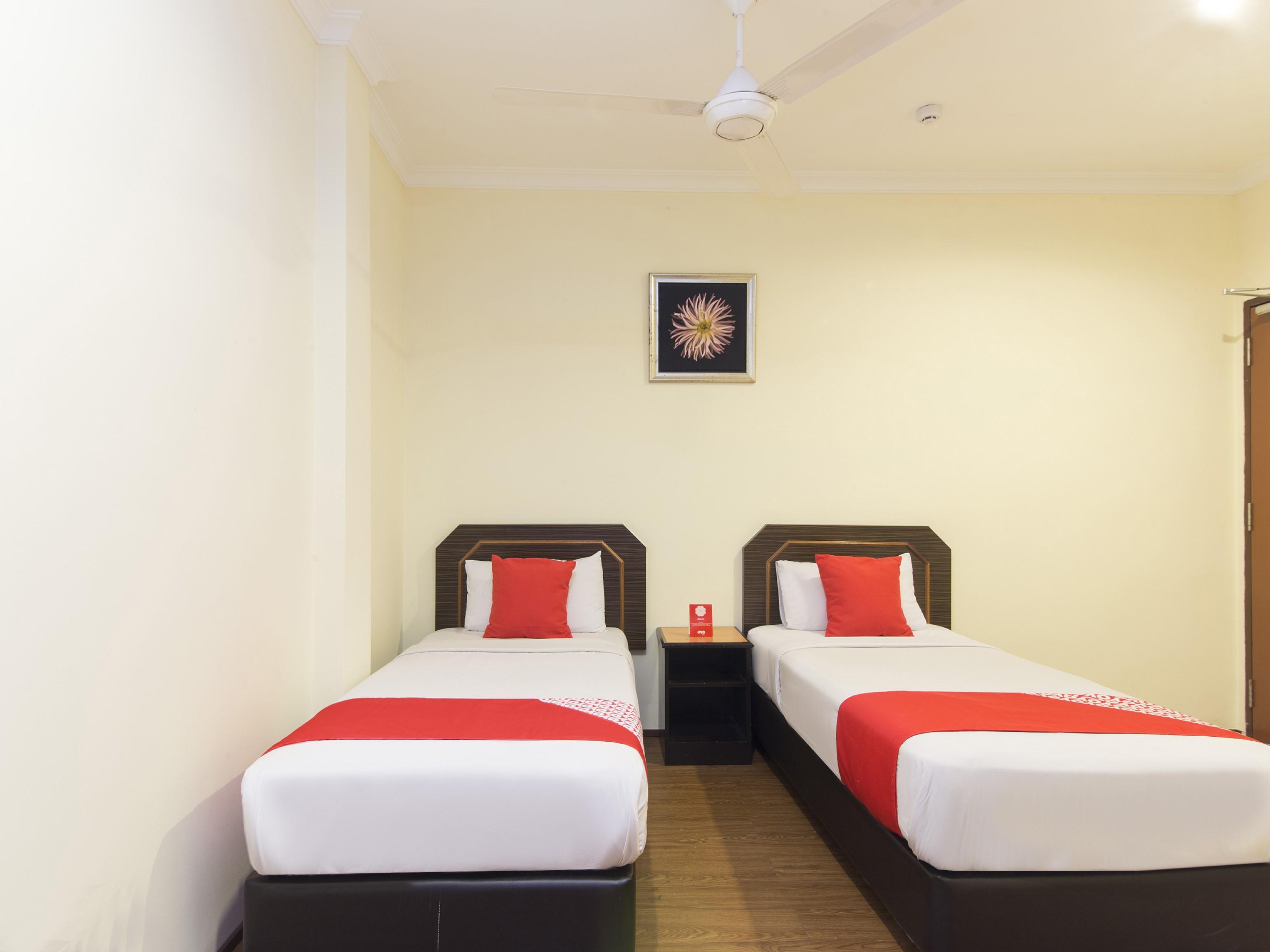 Oyo 327 Buddys Hotel Kuala Lumpur Extérieur photo