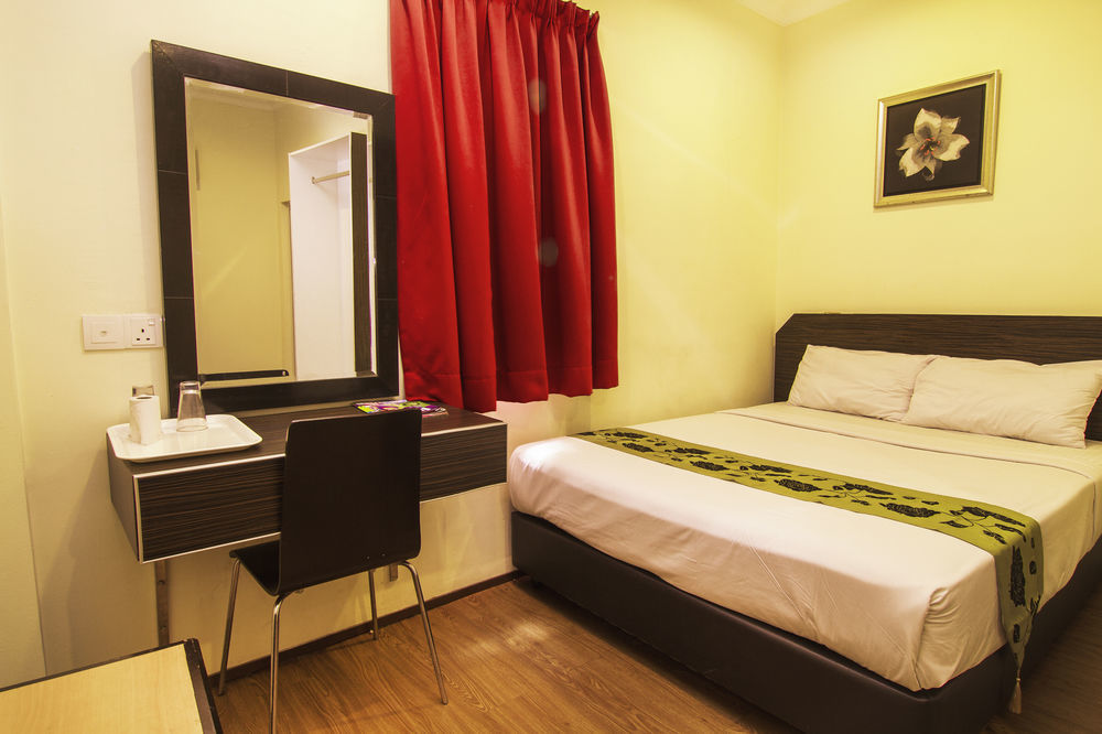 Oyo 327 Buddys Hotel Kuala Lumpur Extérieur photo